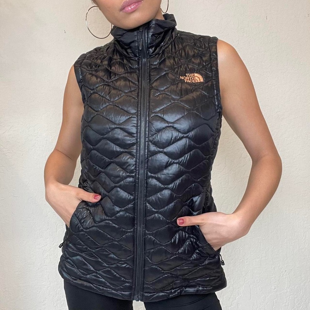 The North Face- Black Puffer Vest- Size XS